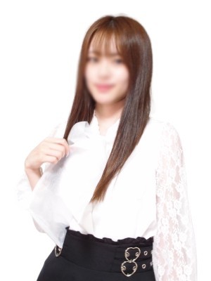 新人　なぎ